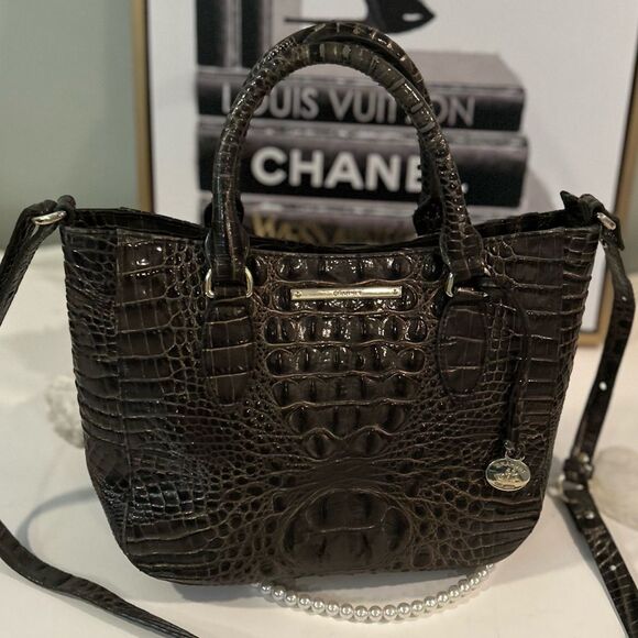 Brahmin Elegant Leather Croc embossed brown handbag shoulder bag - Picture 2 of 11